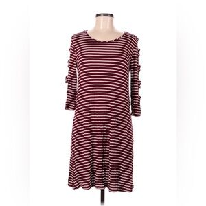 A&I burgandy & white striped slip on dress with long cut out tie sleeves